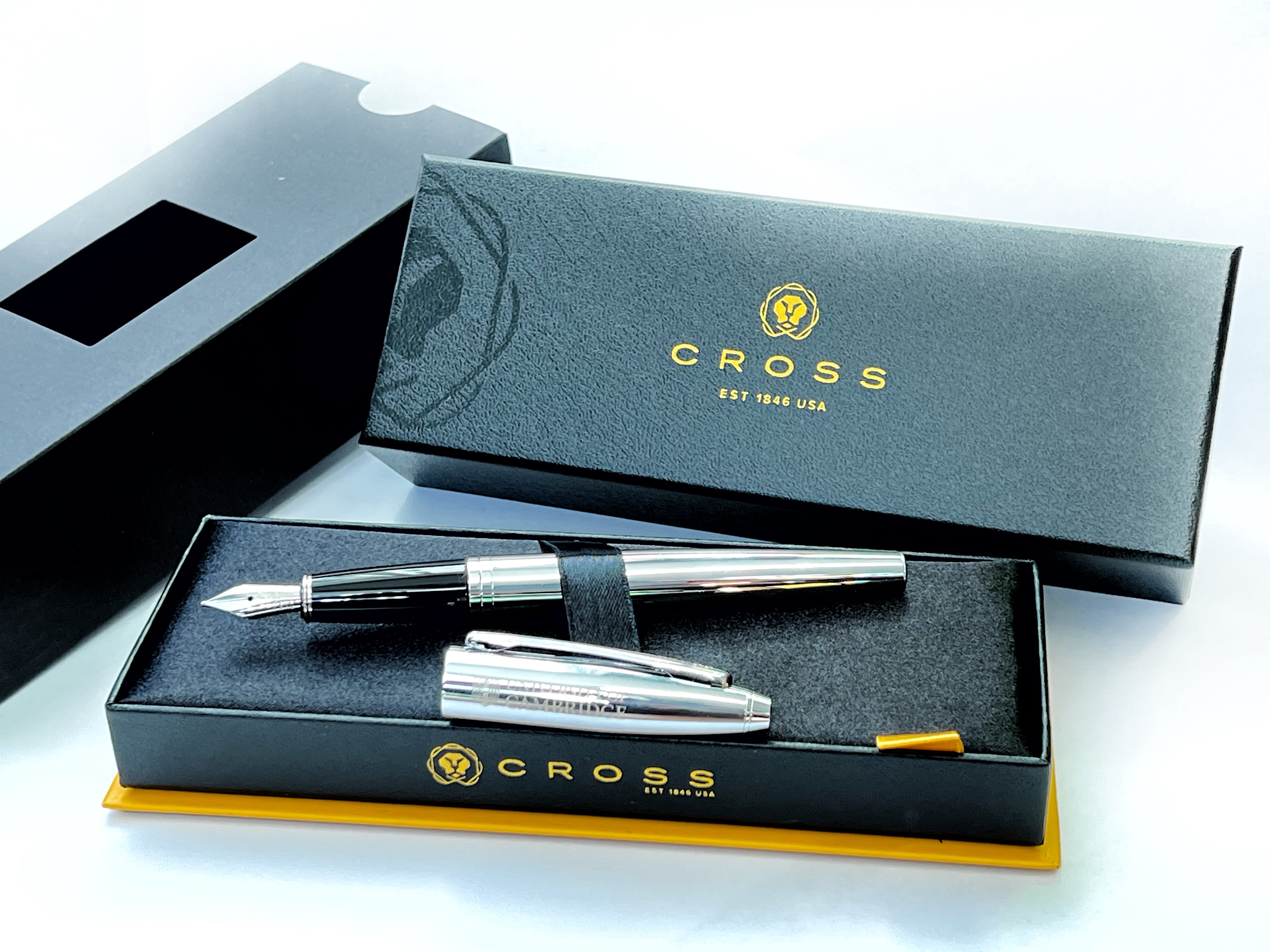 University of Cambridge Cross Calais Chrome Fountain Pen Cambridge